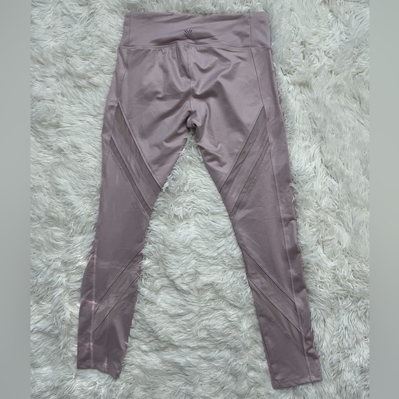 Forever 21 Mauve Mesh Cut Out Athletic Leggings Size XS - Picture 5 of 13
